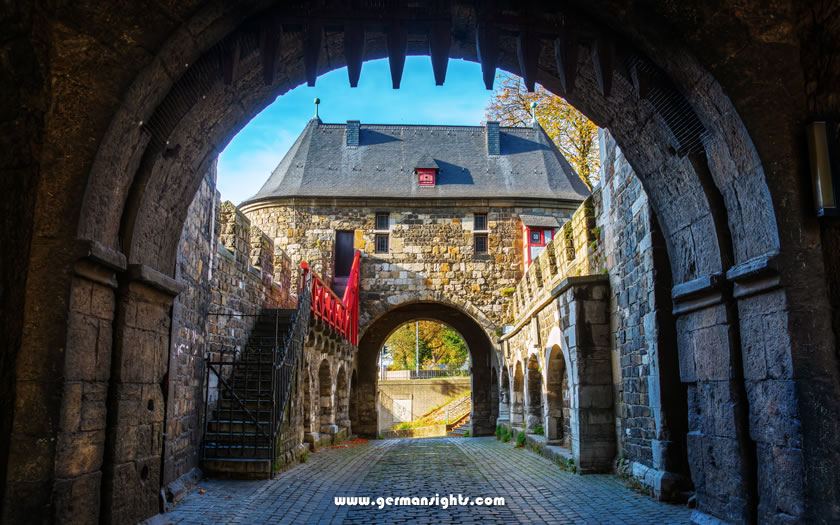 The Ponttor gatehouse in Aachen