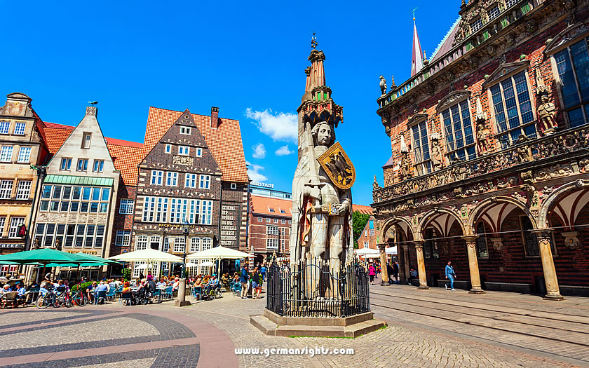 The statue of Roland in front of Bremen city hall