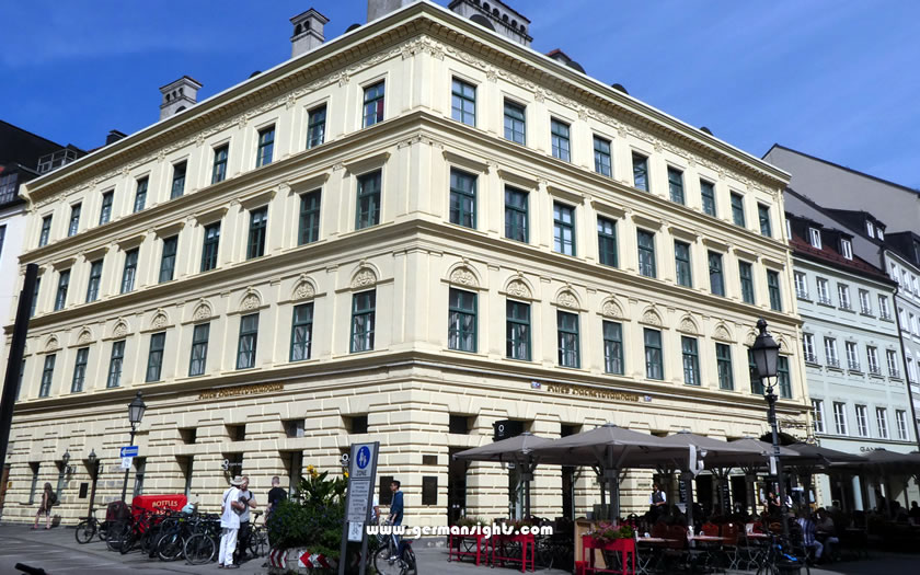 The historic Hackerhaus in Munich